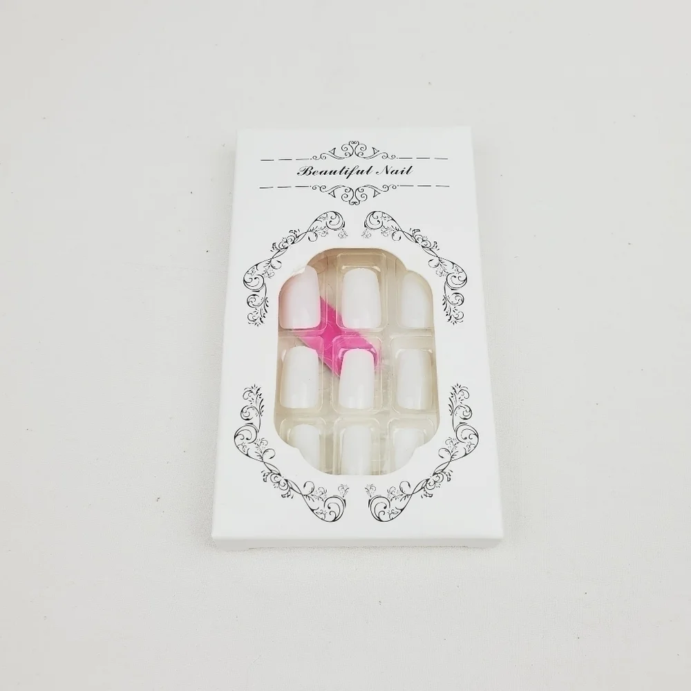 24 Pieces Fake Press On Nails